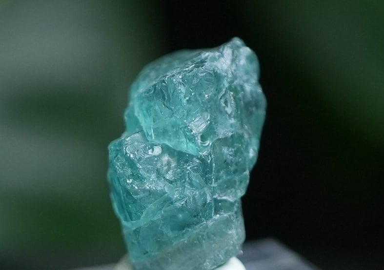 透ける☆ブルーアパタイト原石 s1043 | Funky garuda Stone