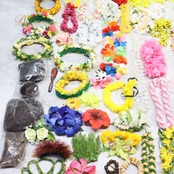 フラダンス 小物 小道具 まとめ売り 全100点以上 セット カラフル ネックレス フラワーレイ リーフレイ シェルレイ 髪飾り ウィッグ リーフ 舞台 タヒチアンダンス 小物セット 民族舞踊 フラワーアクセサリー カラフル系 ダンスアイテム フラダンス衣装