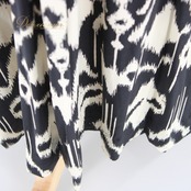 社交ダンス 衣装 スタンダード ドレス ワンピース レッスンウェア パーティ衣装 オールシーズン 黒 白 ブラック系 ホワイト系 ノースリーブ バイカラー アメリカ製 伸縮性 有り スタイルアップ 胸パッド 有り ポリエステル スパンデックス