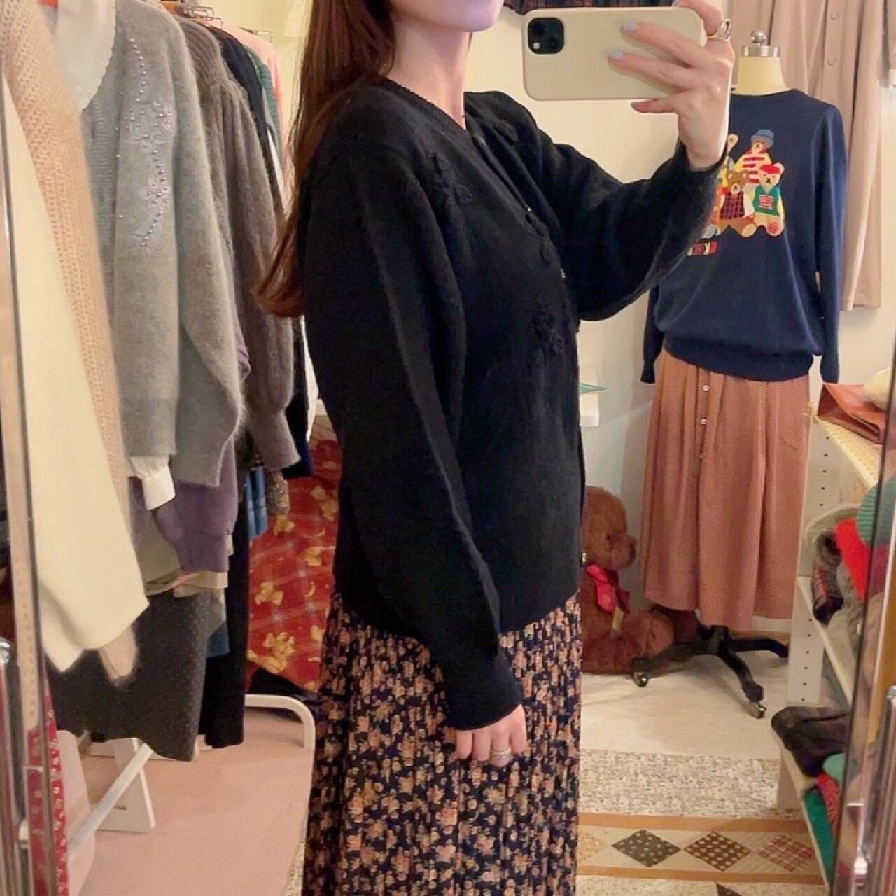 black flower motif knit cardigan