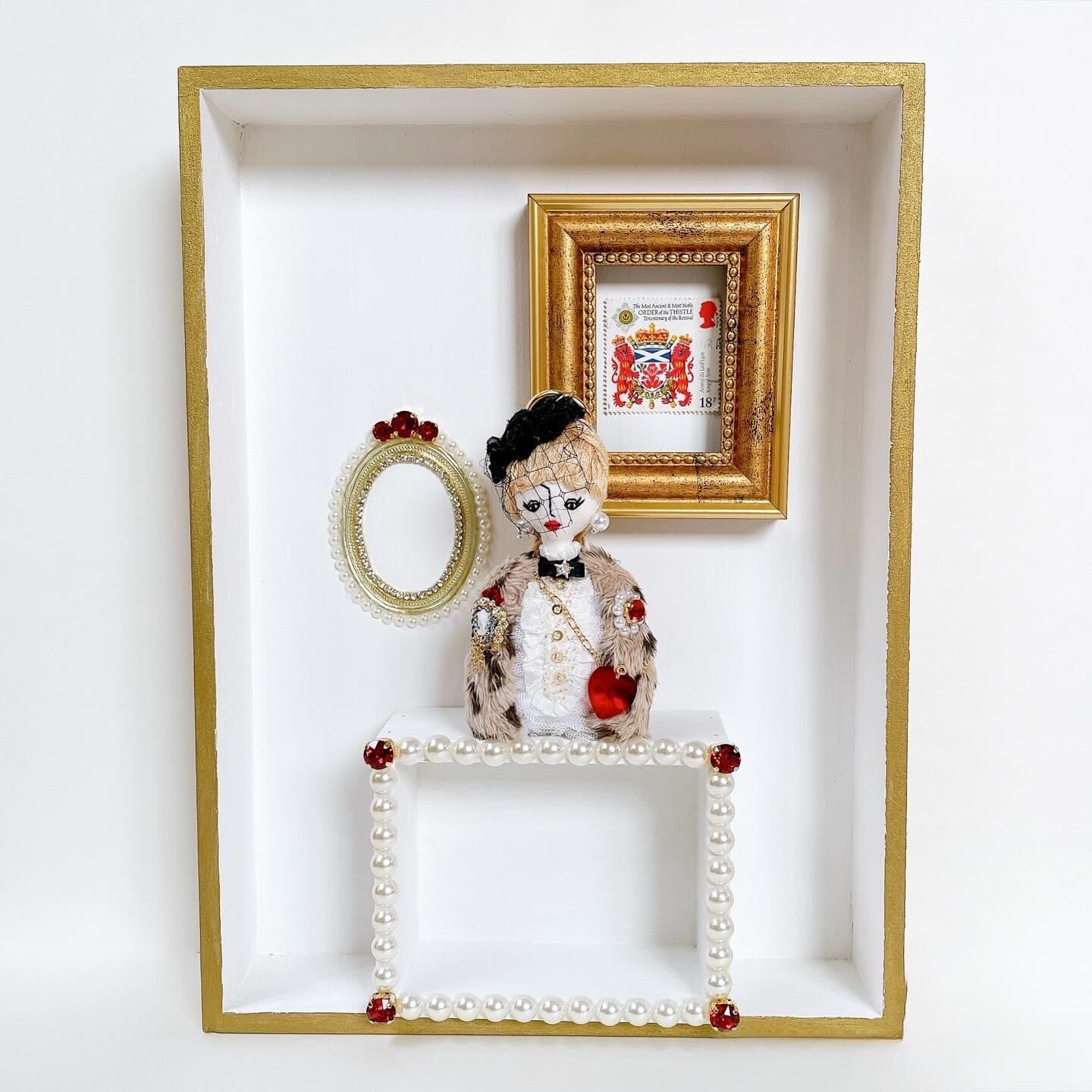 美品　Ruminy お人形チャーム　ブローチ♡ Ruminy