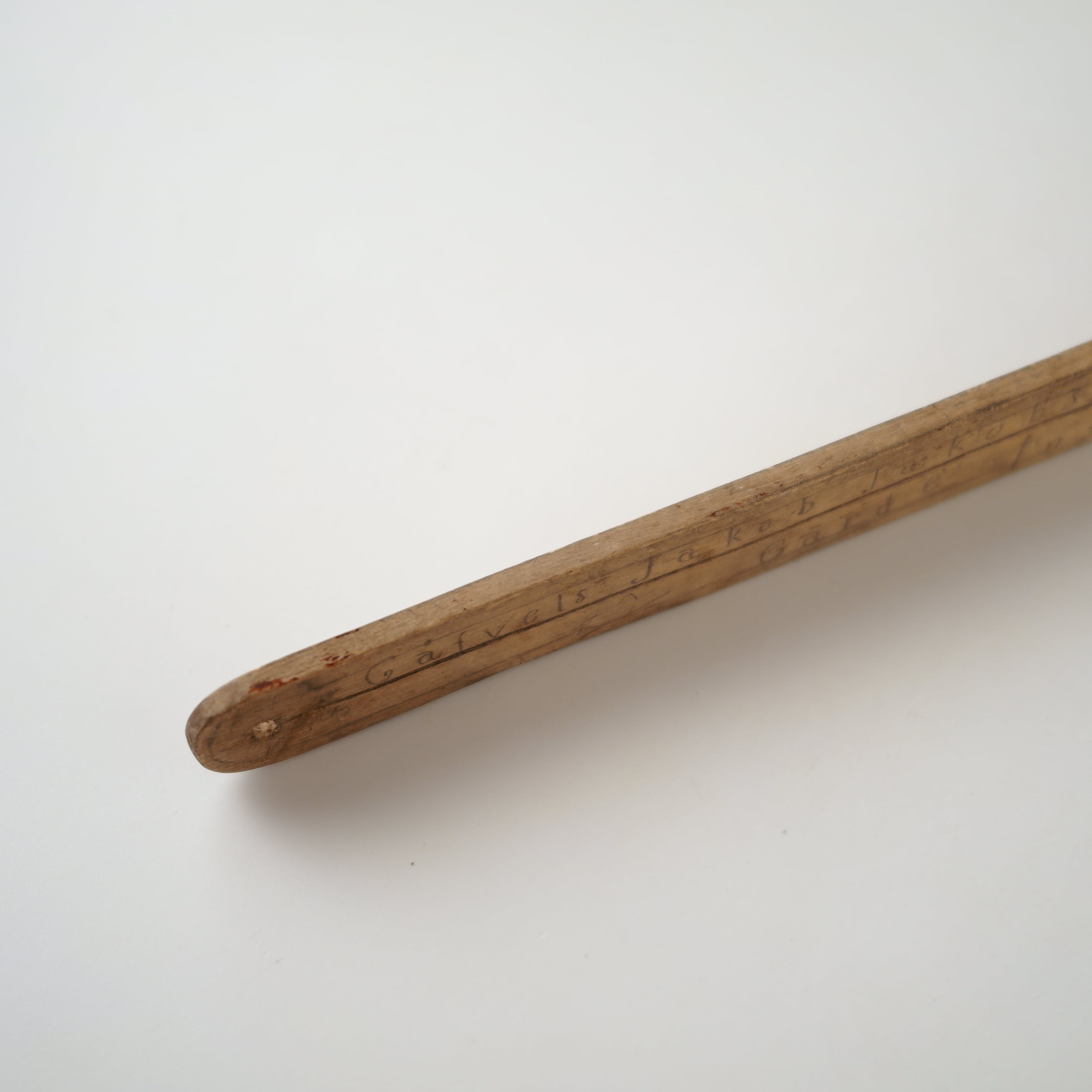 Gåfvels Jakob Jakobsson - Wooden Ownership Tag | troldhaugen