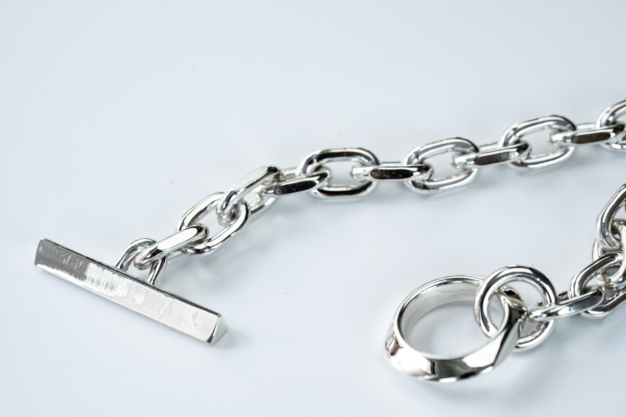 BN-053 Triangle bar bracelet