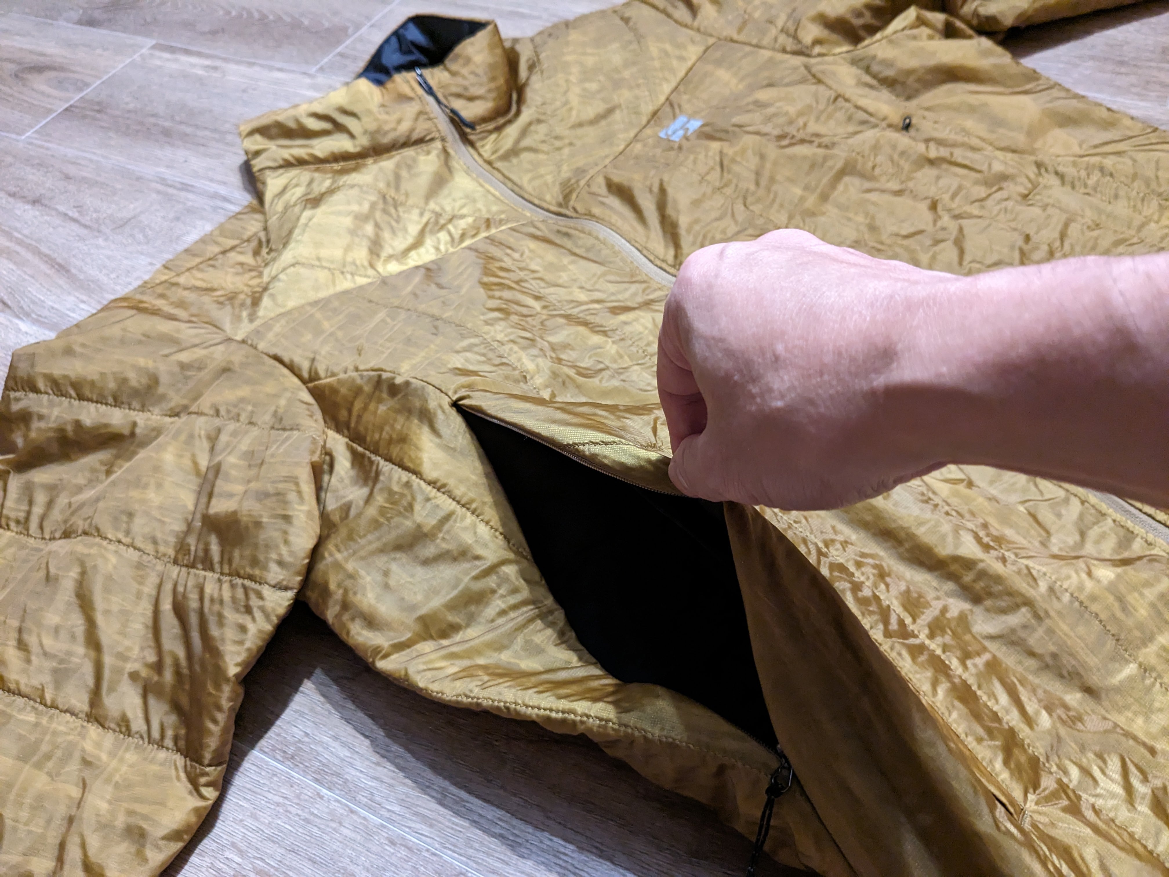 finetrack（ファイントラック） ポリゴンUL ジャケット メンズ