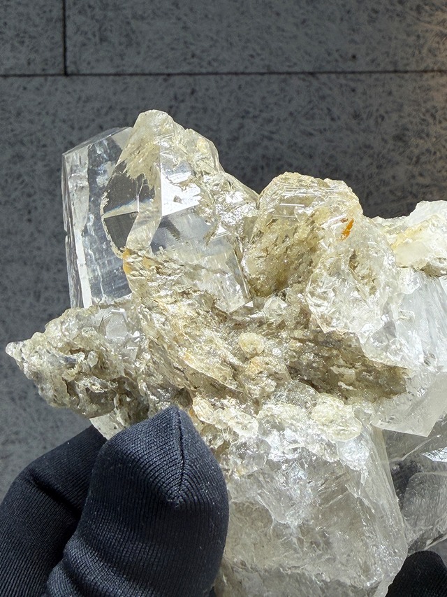 クォーツクラスター【ML-0114】インド