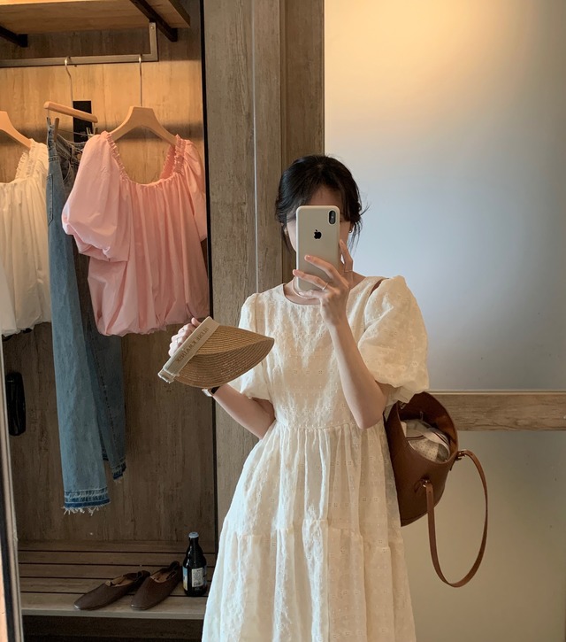 超気質 優しい 刺しゅう飾り ブラウス スカート ワンピース