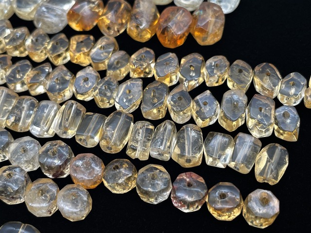 ハンドメイドビーズ素材セット（シトリン）