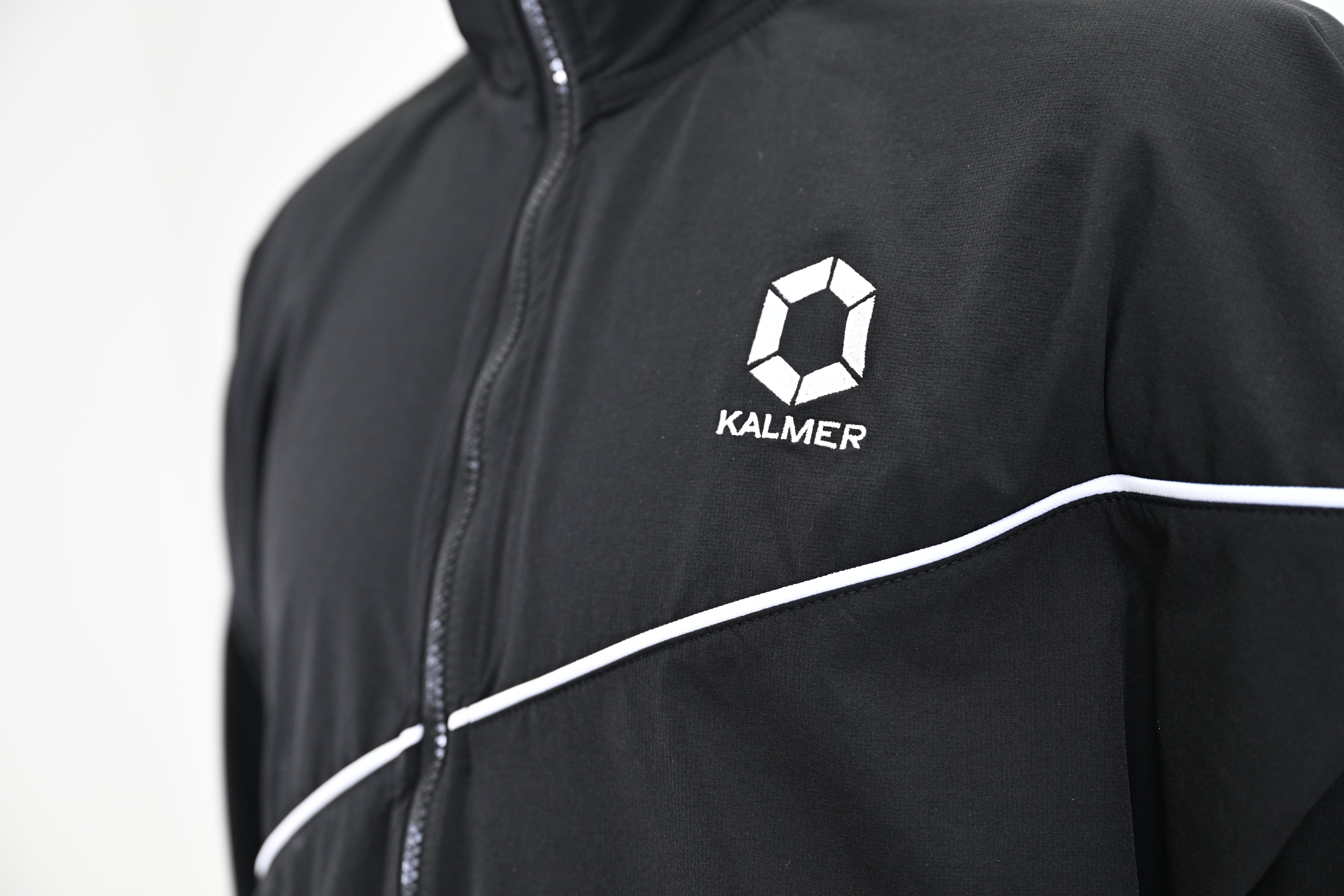 track jacket black | KALMER