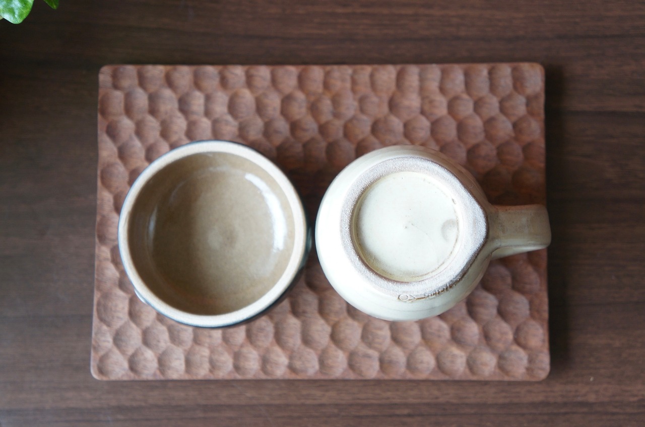 【O様専用ページ】小石原焼　やままる窯　きのこカップ（小）黒/白ドット ②　[1-496]