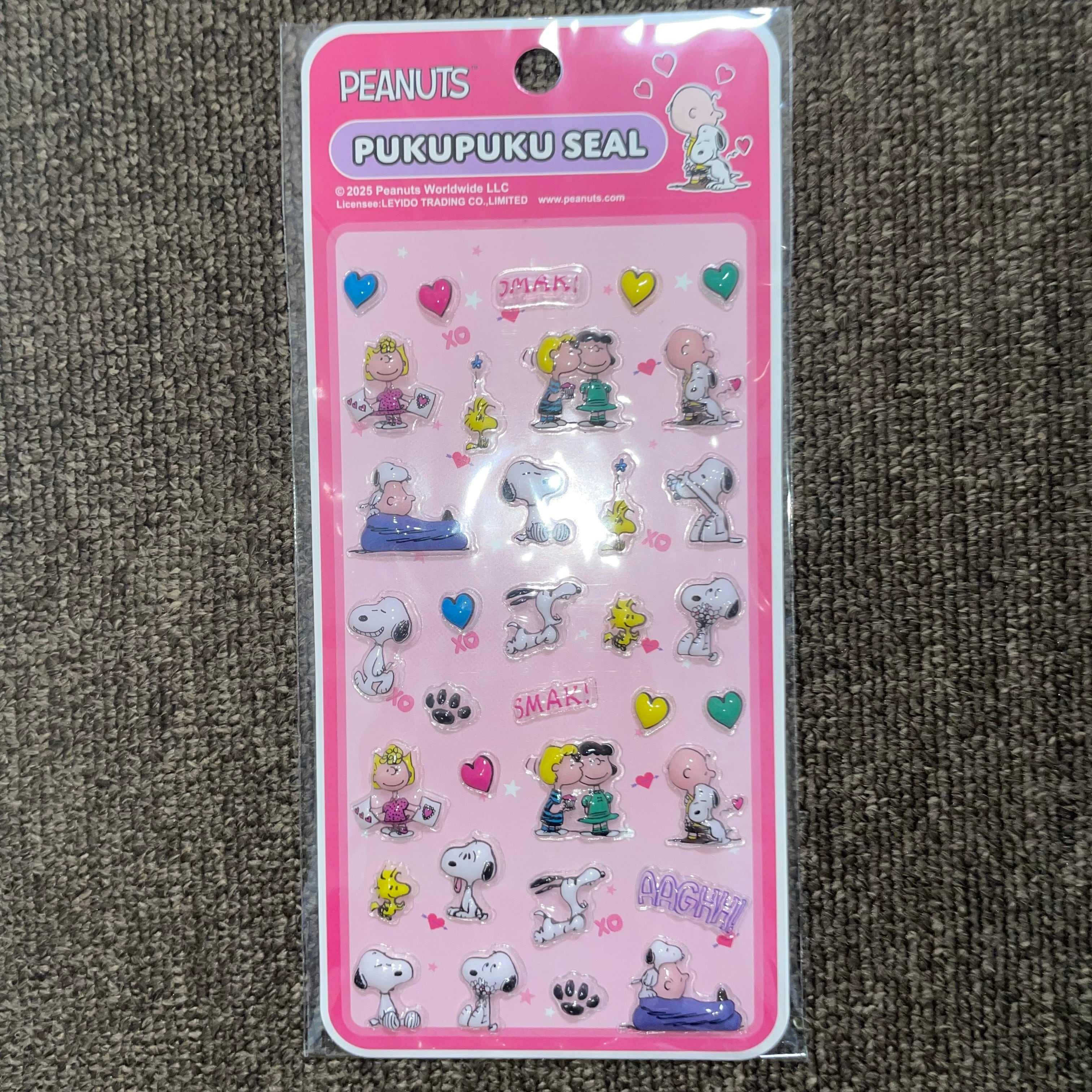♡送料込 ♡即日発送 【 スヌーピー 】PUKUPUKU SEAL PEANUTS SNOOPY
