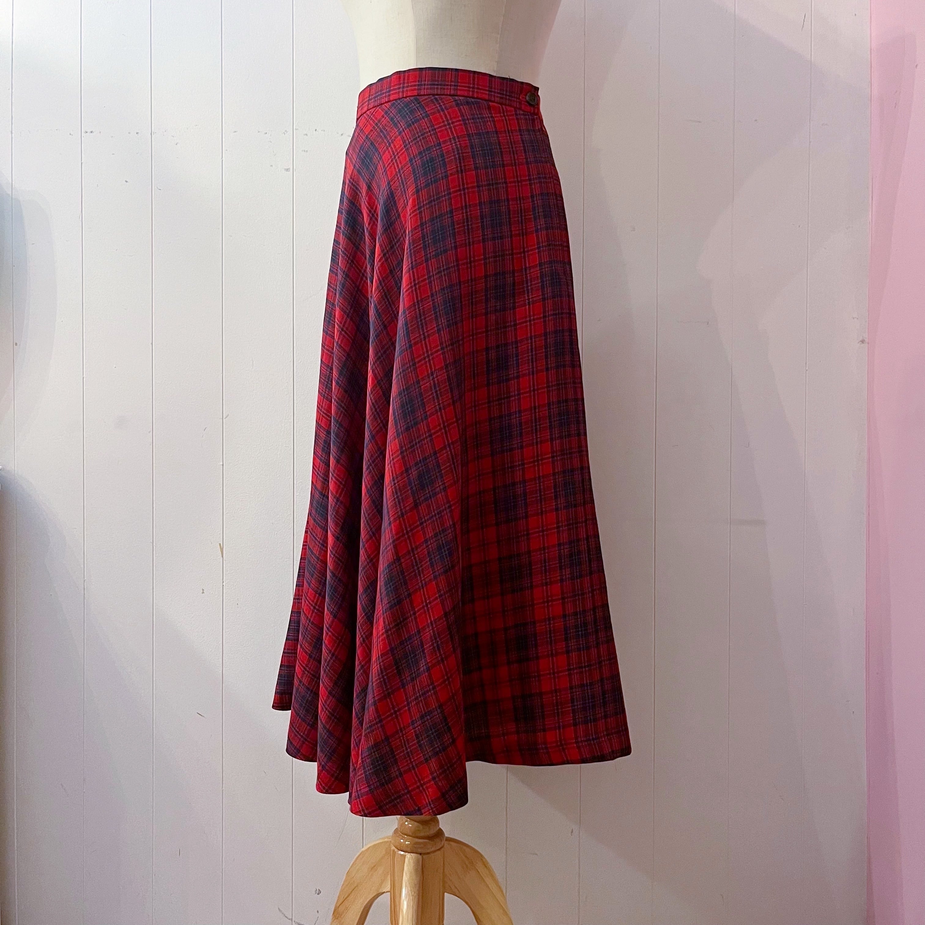 red navy check flare skirt