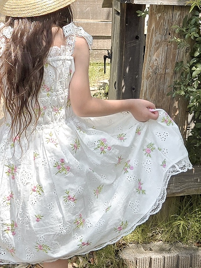 【140cm】Vintage Bloom Eyelet Dress