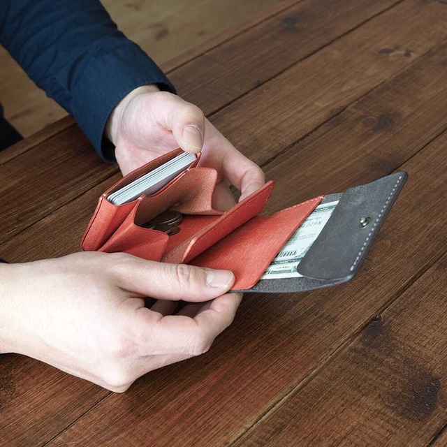 【限定色】めっちゃ入る 三つ折り財布【グレー×優しめピンク】Smoky+（受注生産品）