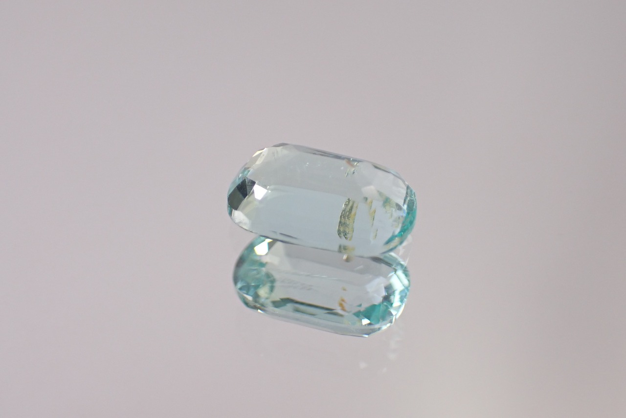 グリーンアクアマリン　1.33ct　[C12-1022]