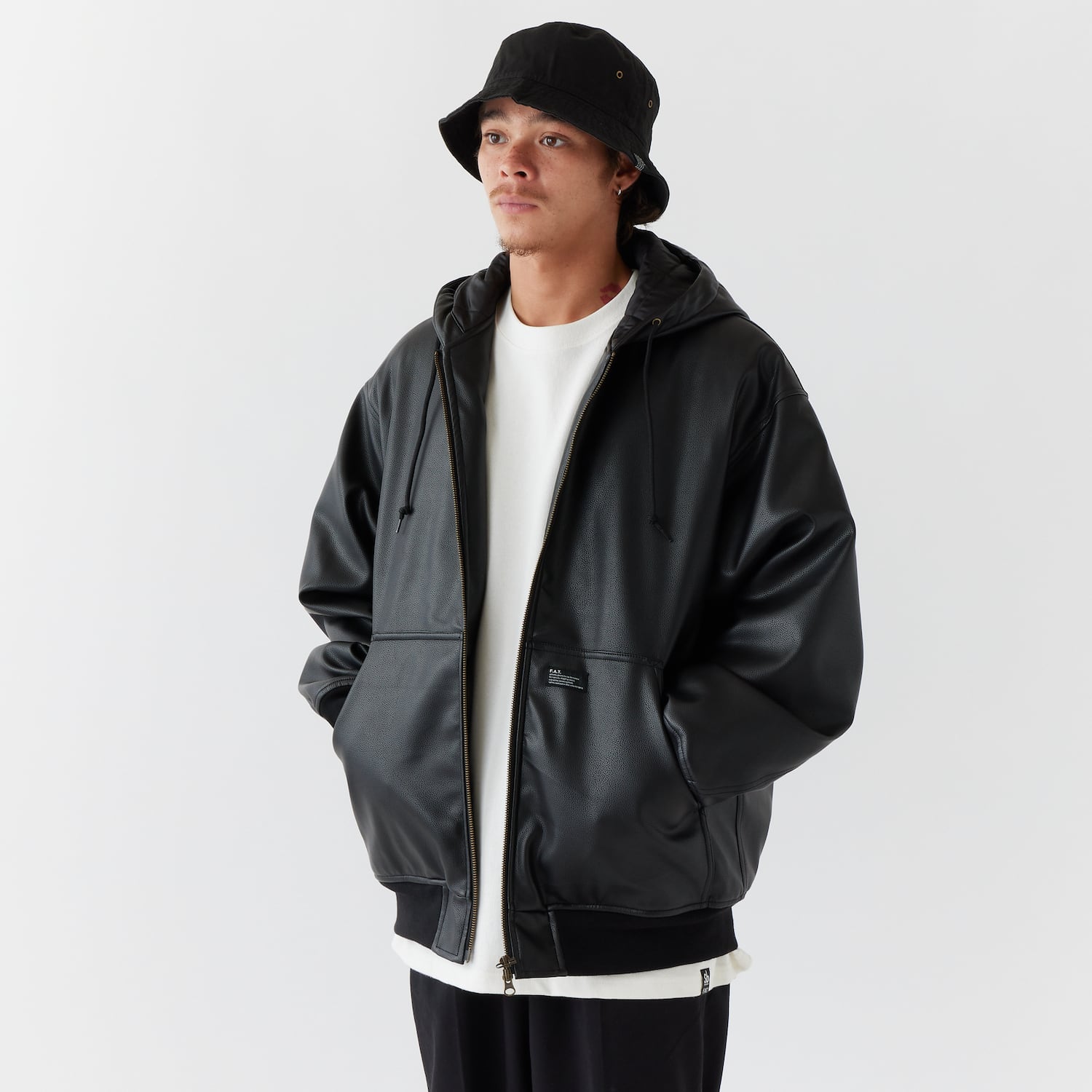 フィッシング FAT フードコート