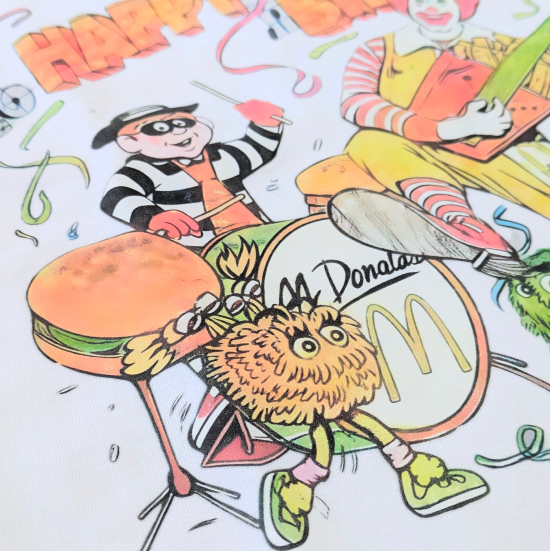 【 McDonald's ( マクドナルド 】『HAPPY BIRTHDAY』Tシャツ 〚アメリカン雑貨 アメトイ〛
