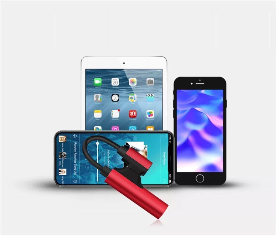 iPhone イヤホン変換アダプタ 充電しながら 変換ケーブル Lightning