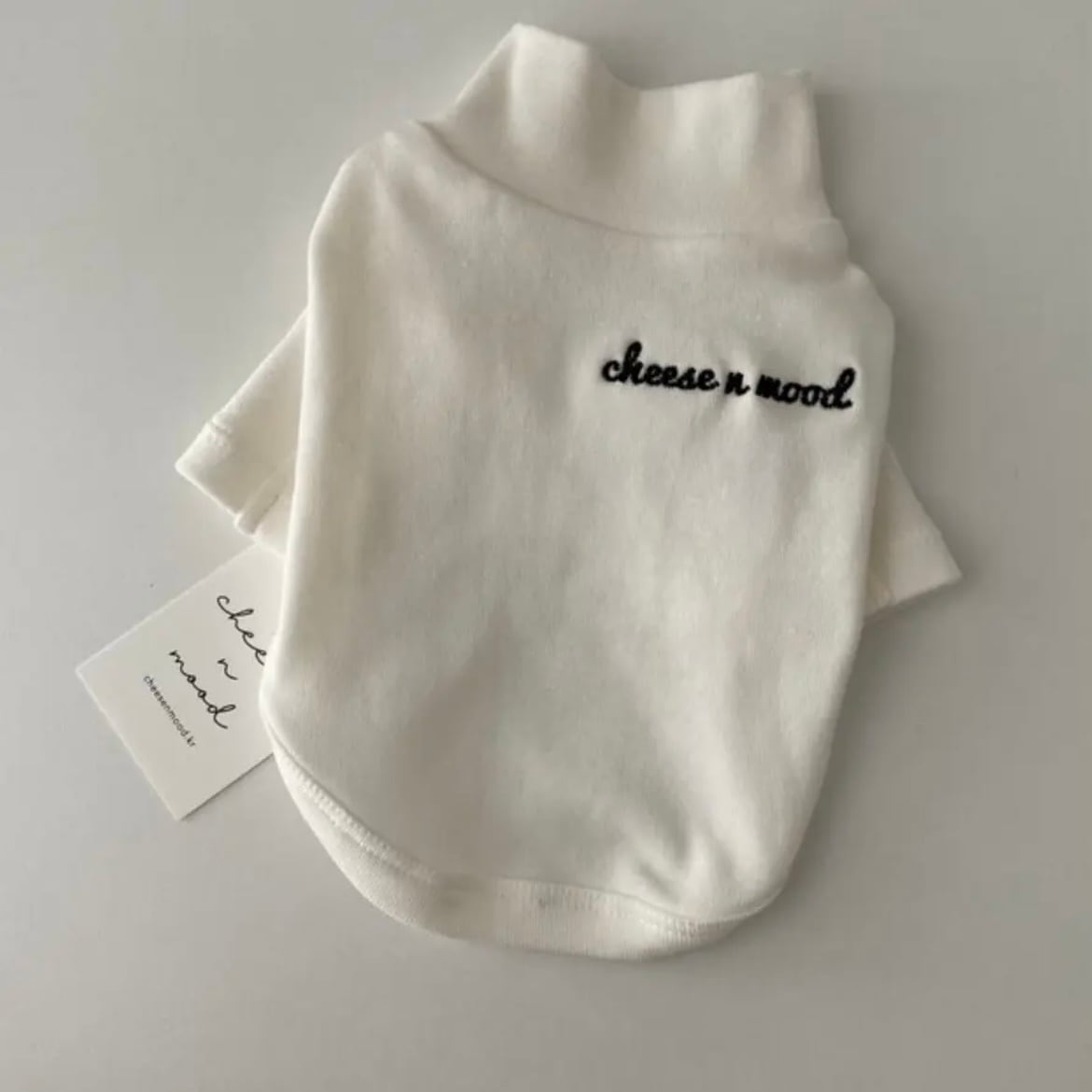 【cheese n mood】Logo turtleneck
