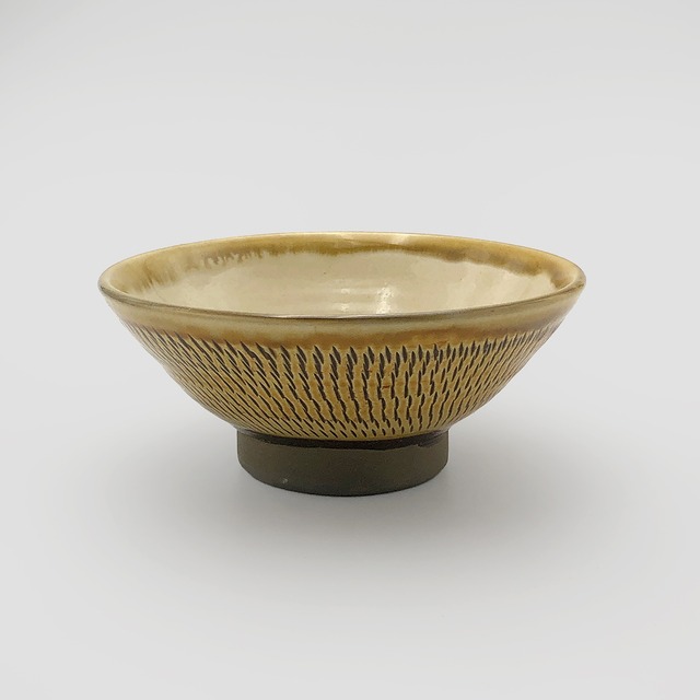 【再入荷】小鹿田焼 小袋窯 4寸2分飯碗 飛びかんな 飴 直径約13cm 陶器 和食器 民藝