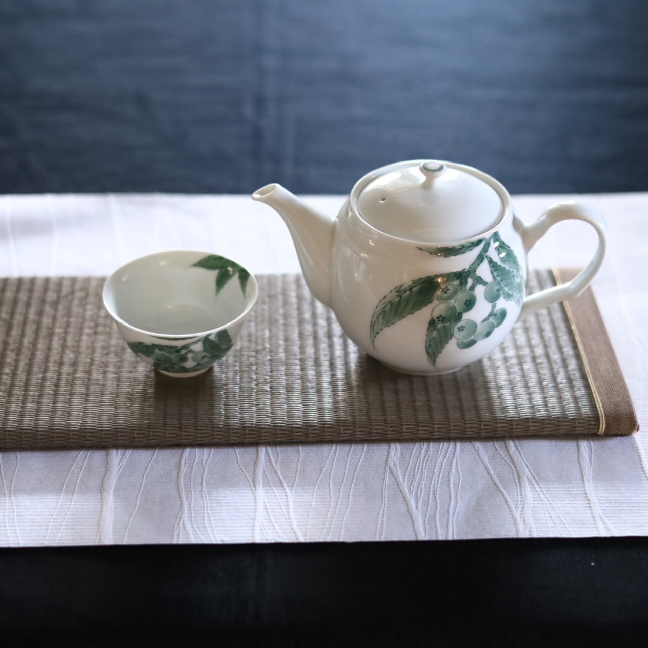 AS 平戸松山窯 クロム六彩花煎茶碗