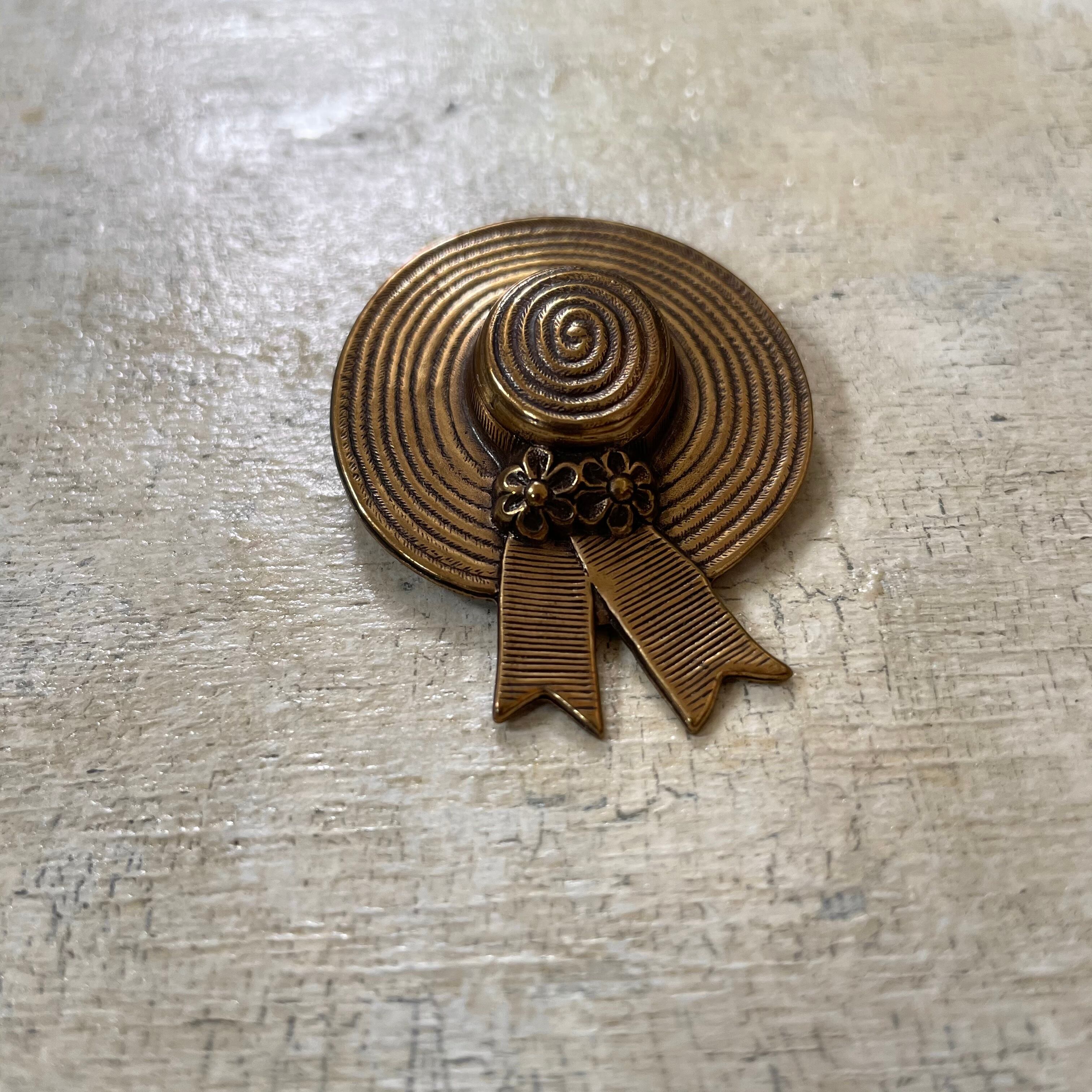 麦わら帽子ブローチ