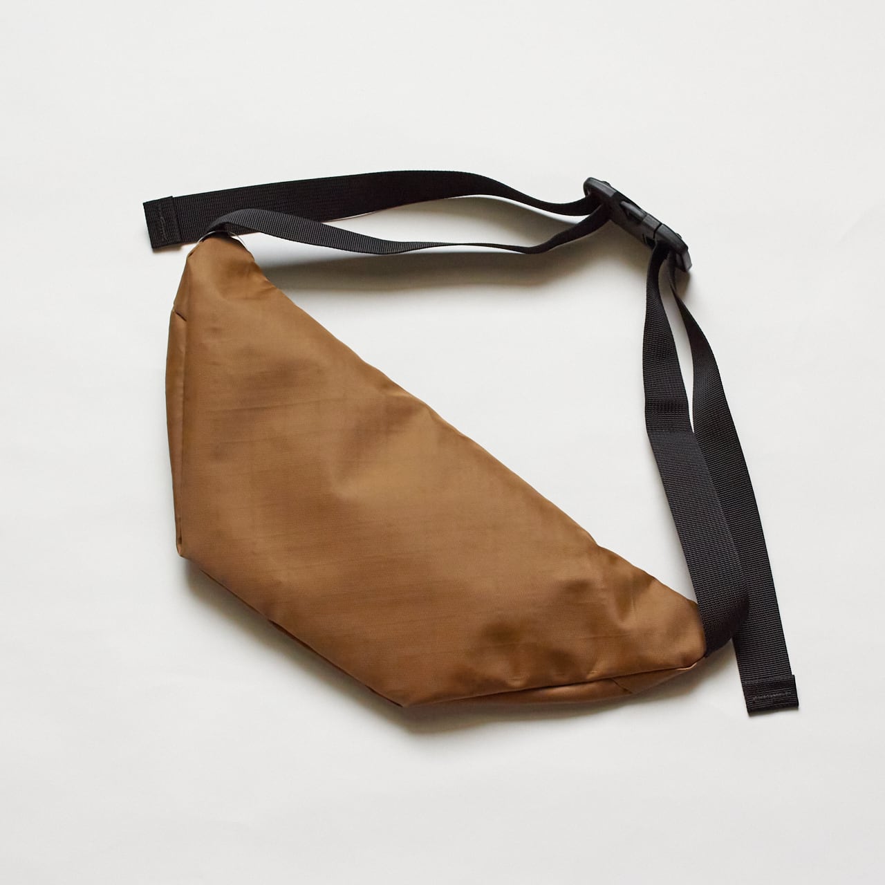 Flowfold（フローフォールド）Rebel Fanny Pack Large -CoyoteBrown