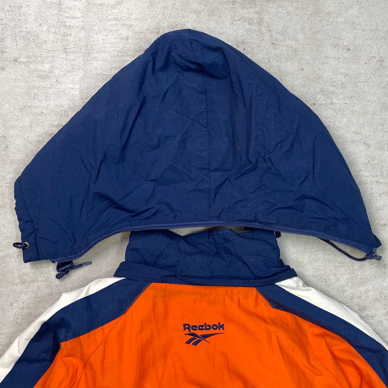 古着 Reebok リーボック NFL CHICAGO BEARS ナイロンジャケット メンズ