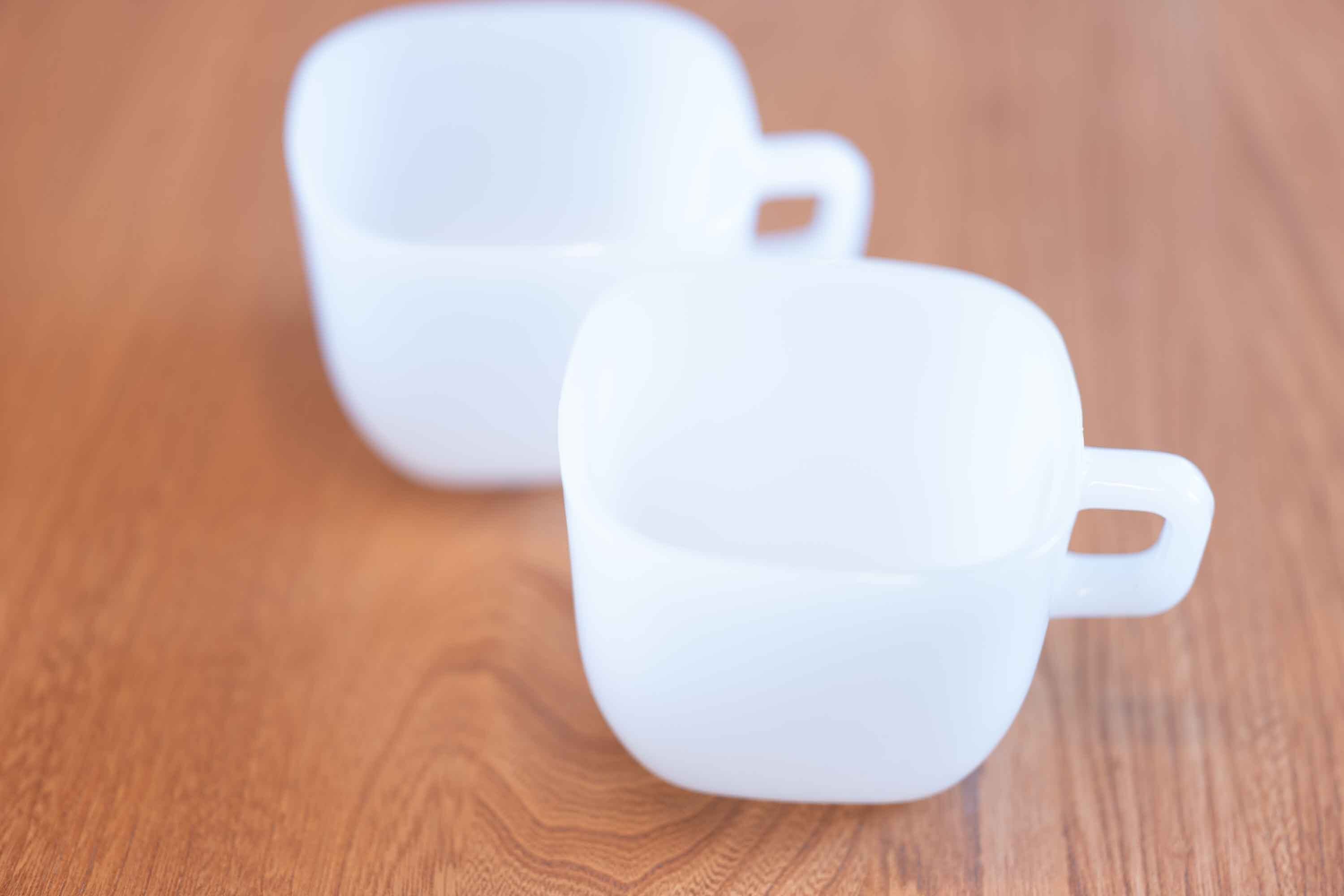 GLASBAKE グラスベイク製 スクエアマグ ホワイト ミルクグラス 2個セット リプトン スープマグ