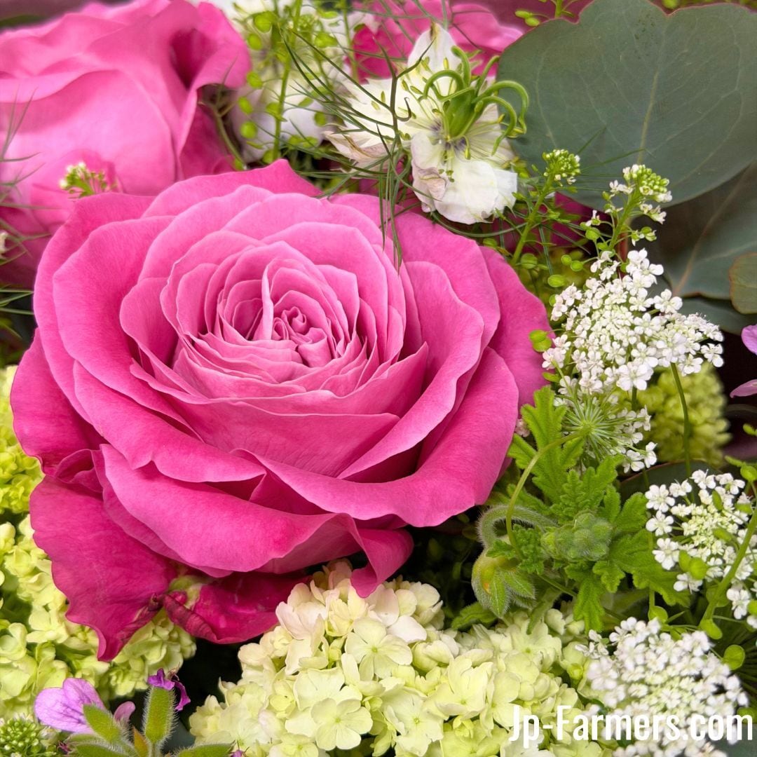 MOTHER'S DAY ピンク薔薇のナチュラルブーケ ～感謝の気持ちを込めて