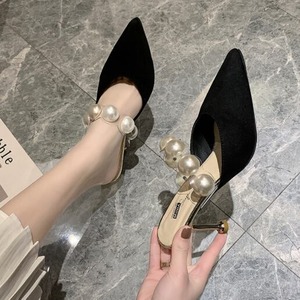 【送料無料】レディース サンダル ミュール パンプス ブラック パール ポインテッドトゥ 8cmヒール ハイヒール スエード 華やか 大人可愛い ママコーデ ママファッション 韓国 オルチャンファッション 人気 トレンド 新作 20代 30代 40代 シューズ 靴 きれいめ かわいい おしゃれ シック カジュアル お出かけ 高見え デート 旅行 歩きやすい 履きやすい エレガント ナチュラル 美脚 通気性 安定感 通勤 通学 デイリー 普段使い 秋 春 夏 CO3701