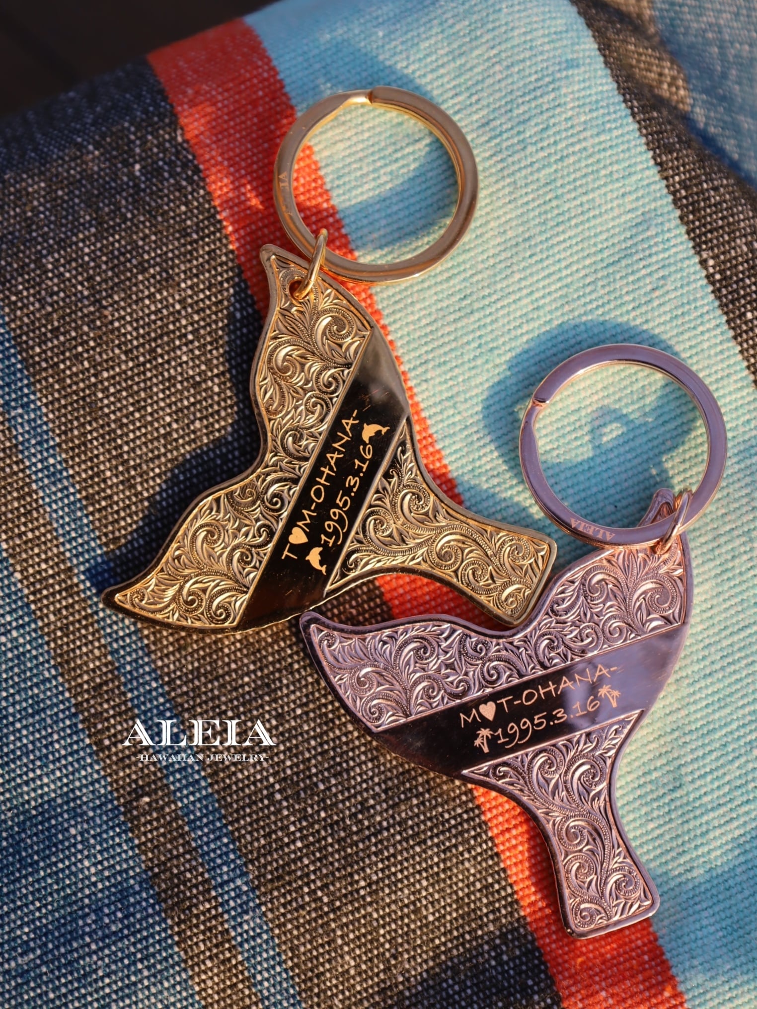 名入れ／メッセージ刻印無料】whale tail key ring [316L]ハワイアン