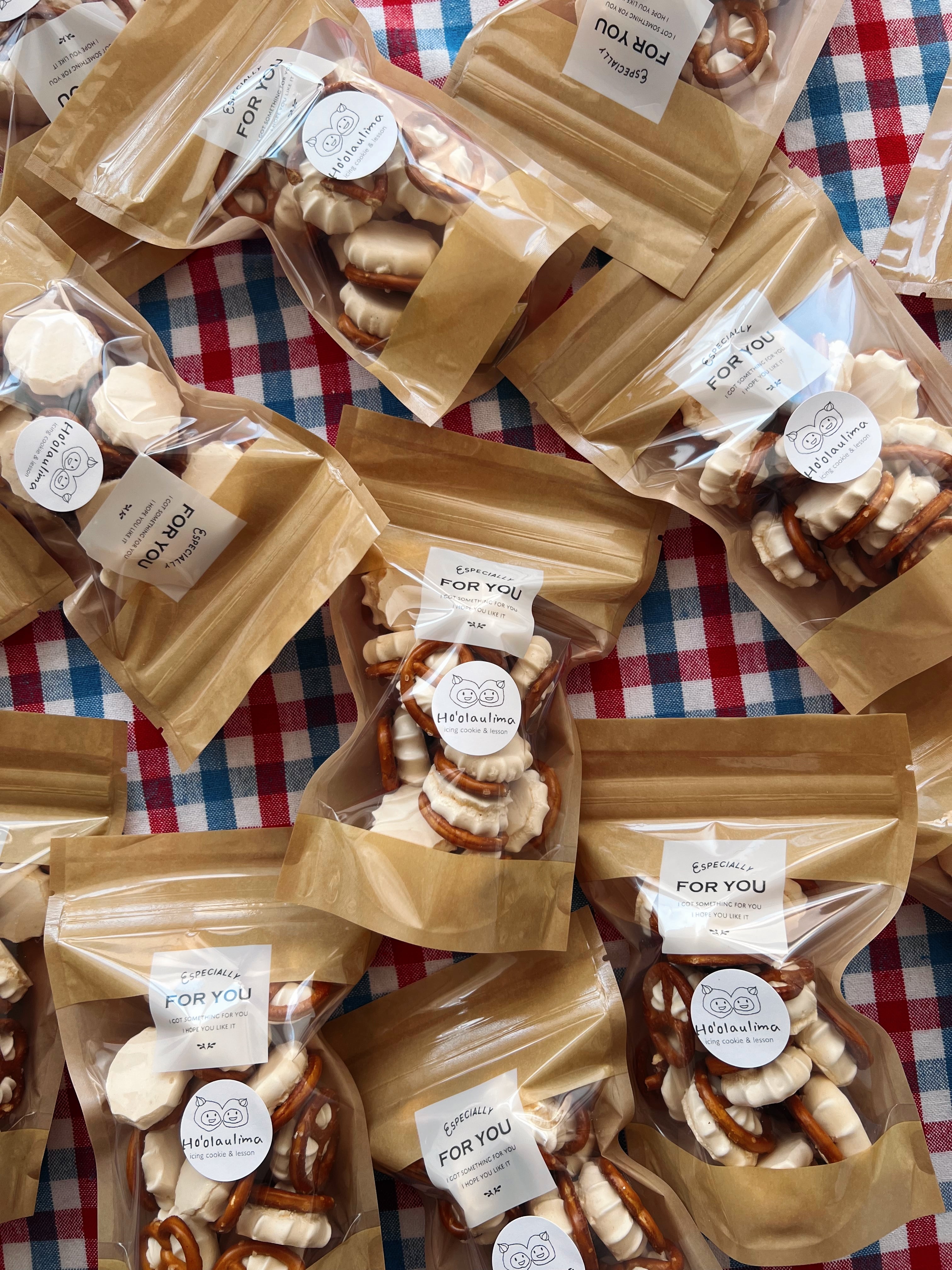 【焼き菓子】人気NO.1！甘じょっぱさが癖になる！サクッしゅわメレンゲプレッツェル