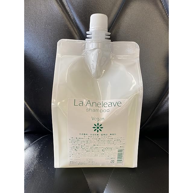 スカルプブラシ / inborn(インボーン) | Pay ID