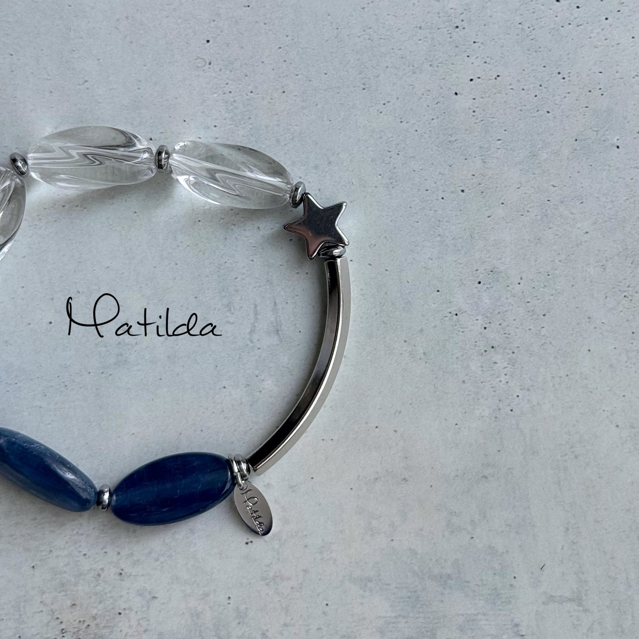 Tube & stone bracelet(カイヤナイト×クォーツ)