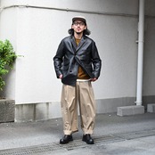 CCU(シーシーユー) レザー、YASHIKI(ヤシキ）ニットコーディネート