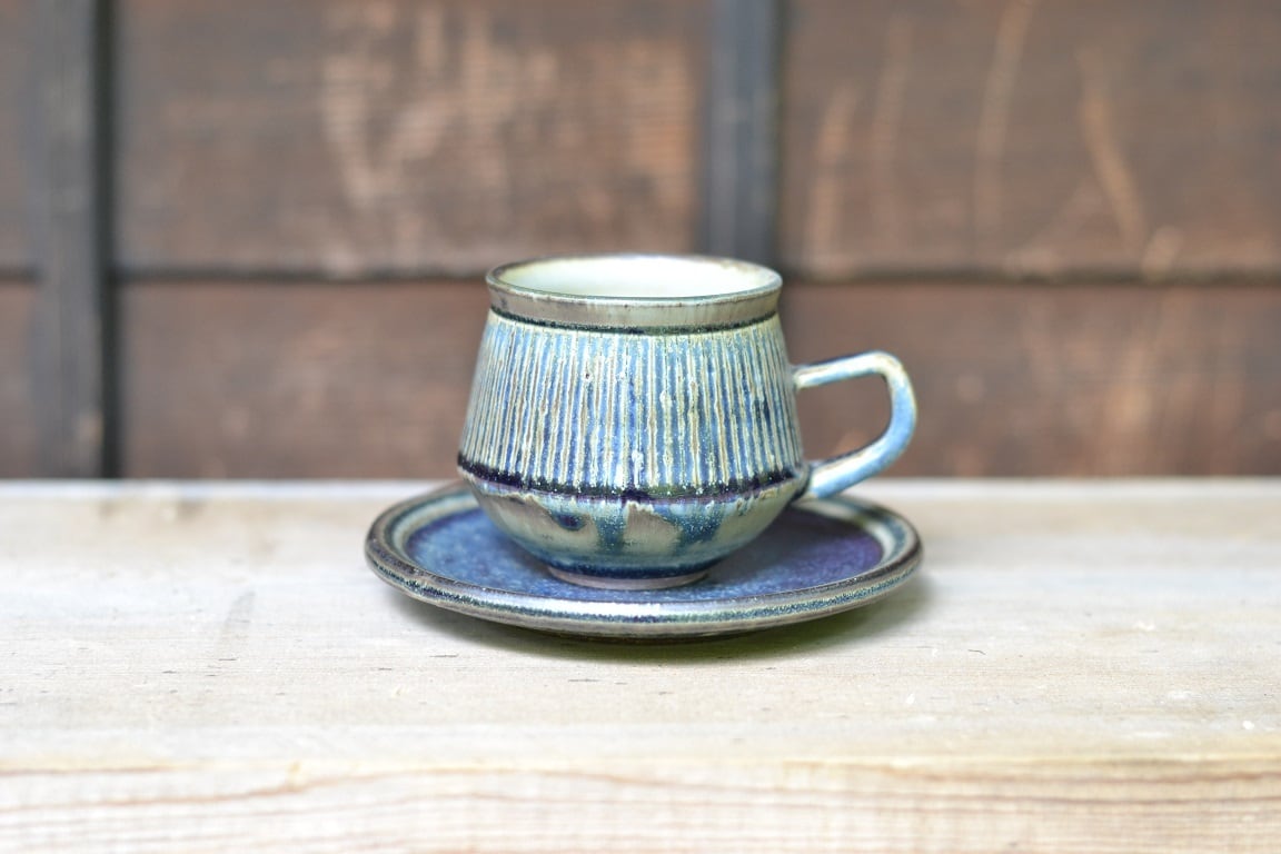 青いストライプの陶器のカップ ストライプコーヒーカップ 青 2（小） | しずく窯