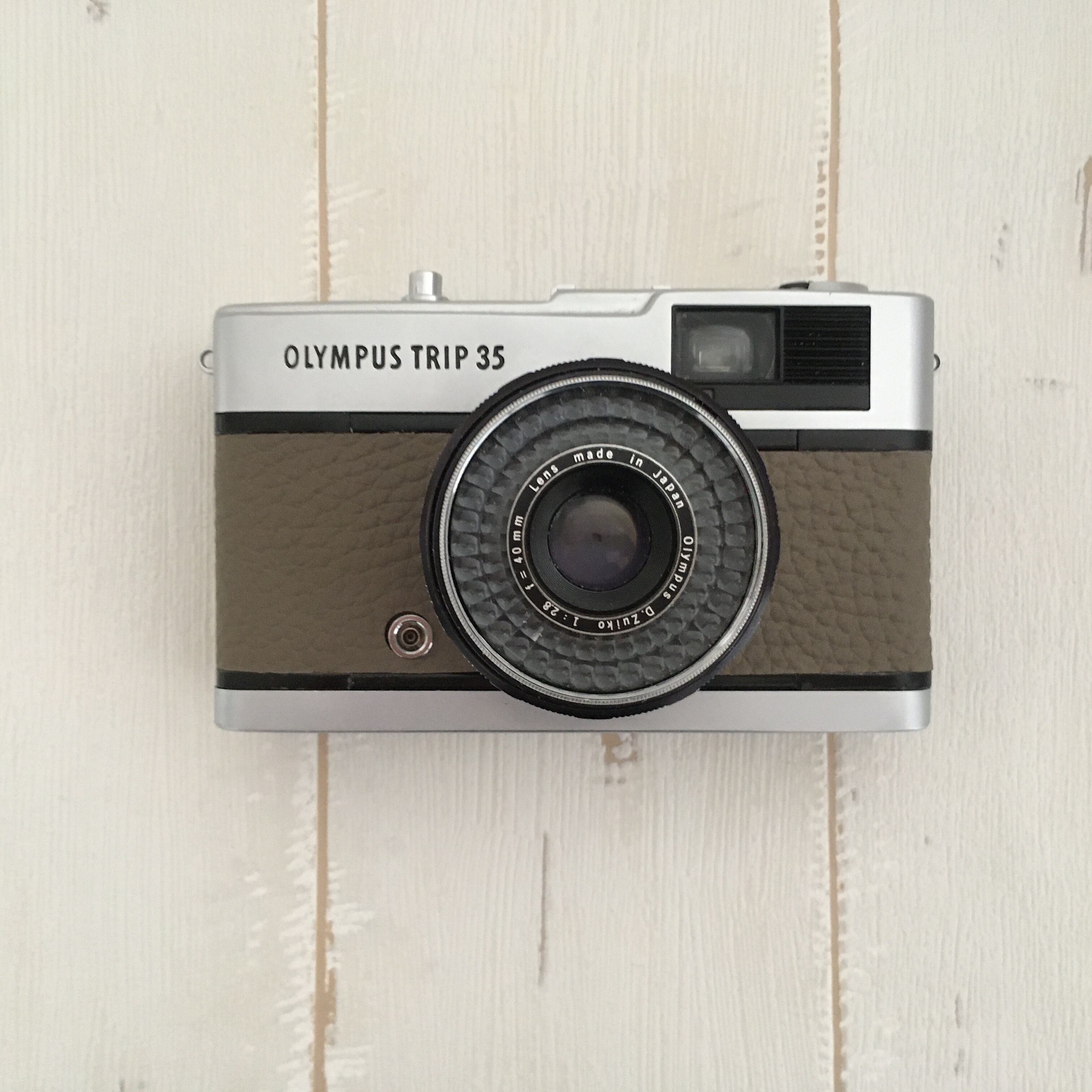 Olympus TRIP 35  <樺茶色>