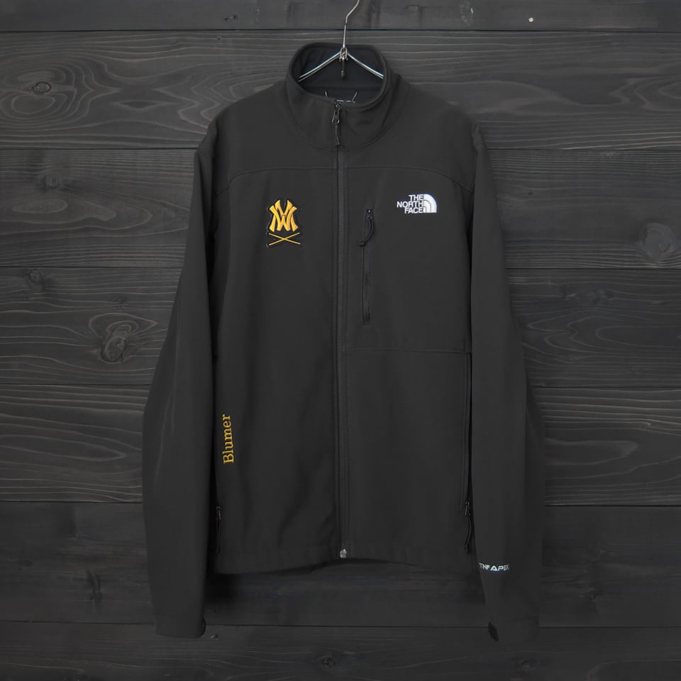 North Face APEX ソフトシェルジャケット★