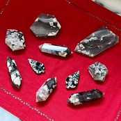 ブラックフラワーアゲート＊リーフ1＊和を感じる天然石＊天然石インテリア＊置き物