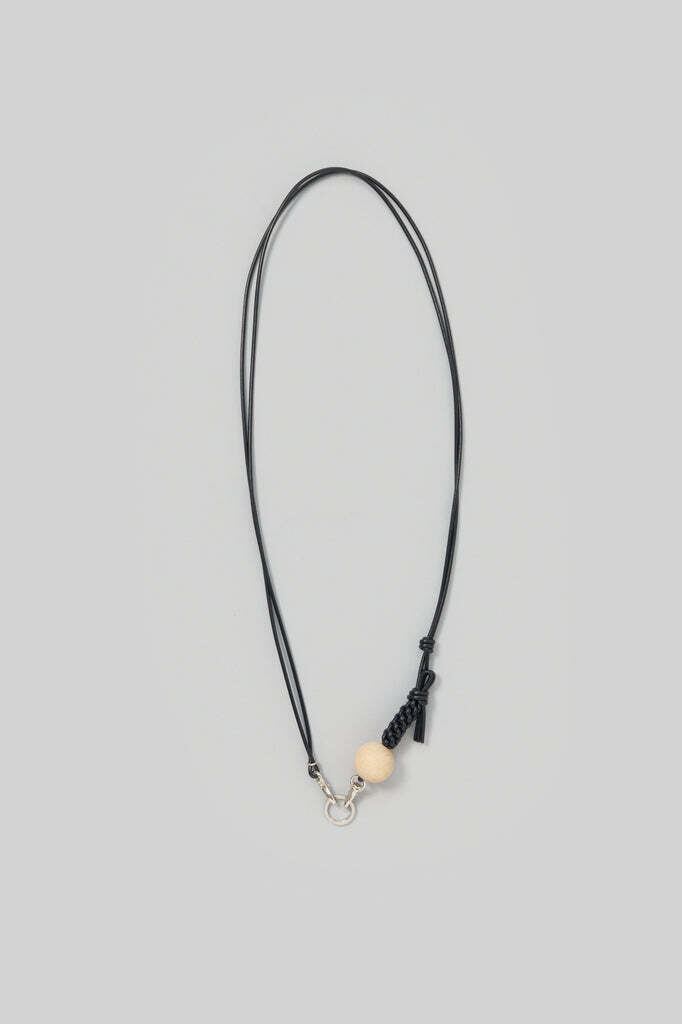 _Fot - Knot ball_strap ：Greige｜ウッドボール／レザー／オブジェ