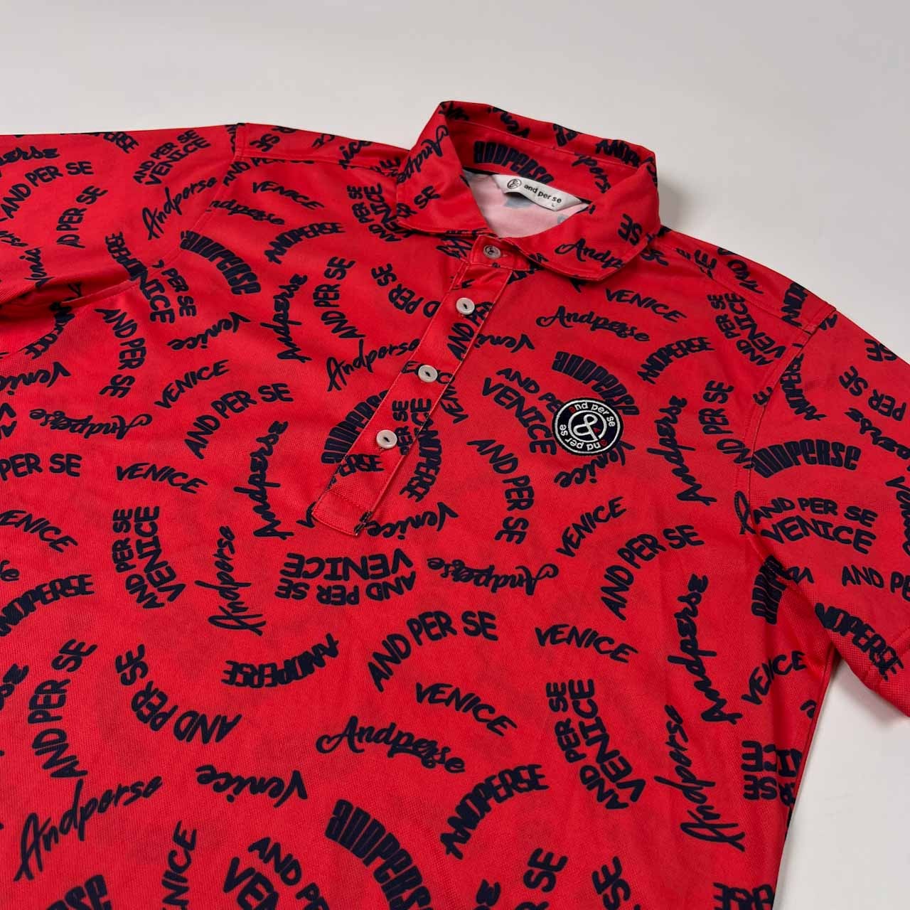 and per se アンパスィ ゴルフ 総柄 半袖 ドライ ポロシャツ サイズ L /レッド系/メンズ
