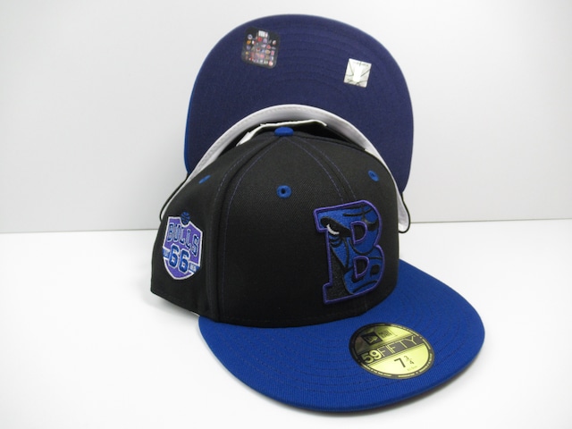 Exclusive NEW ERA 59fifty Chicago Bulls シカゴ・ブルズ Black×Light Royal