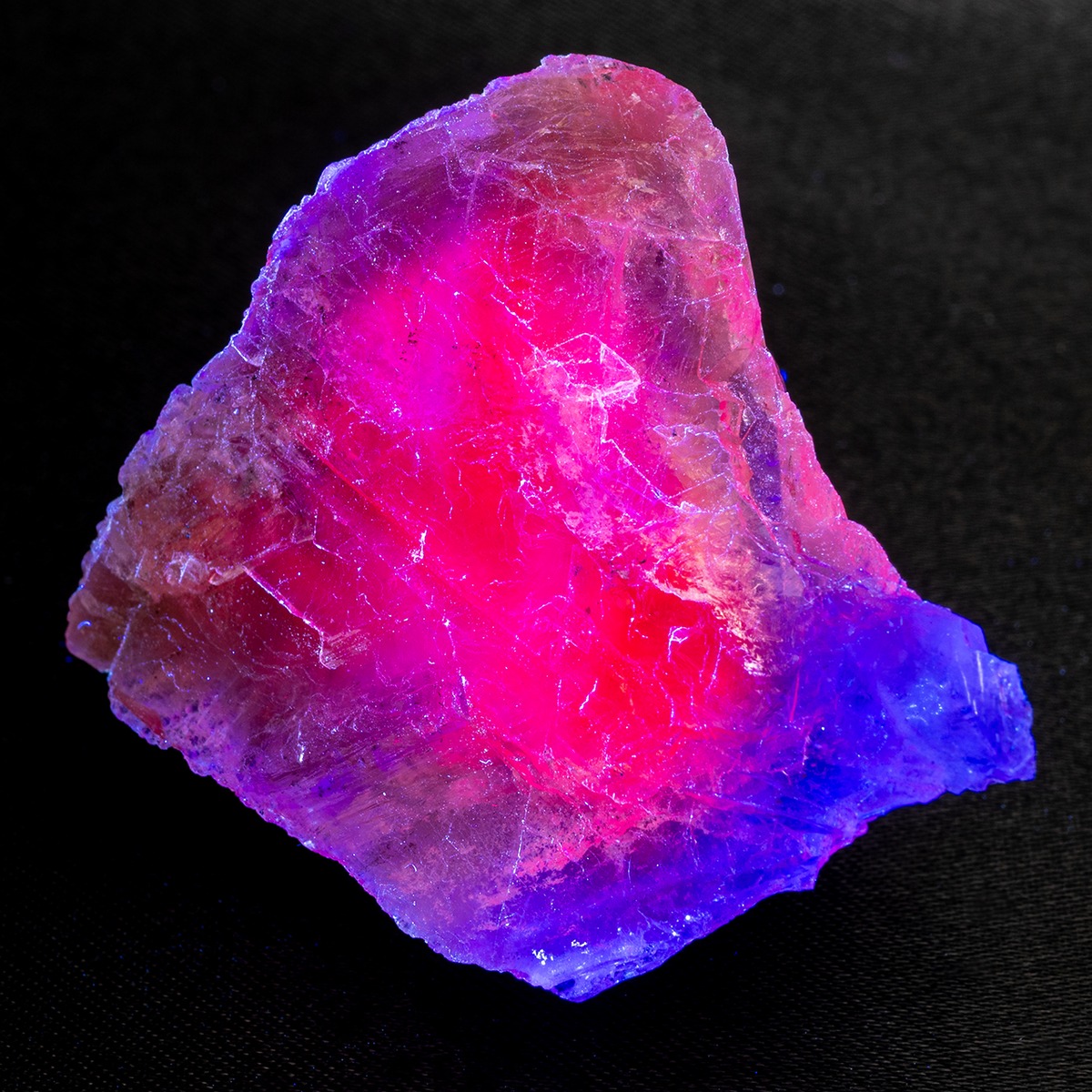 希少 フローライト 赤蛍光 パキスタン産 原石 重さ40g 天才の石 受験の