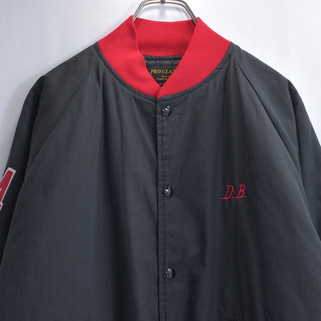 80～90s アメリカ製 PRO CLASSICS 刺繍デザイン 中綿入り ブルゾン アウター ヴィンテージ パディングジャケット ブラック ビンテージ USA古着 メンズ Lサイズ