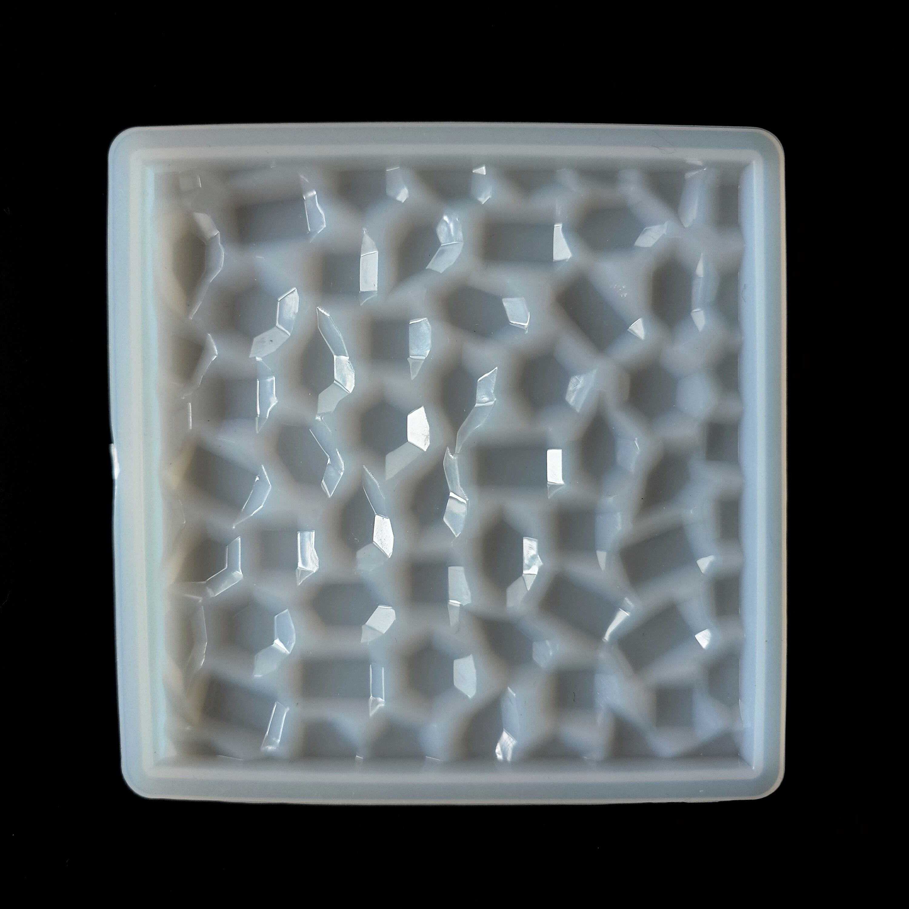 オルゴナイト◇少しちいさめ ダイヤ型 ダイヤモンド | オルゴナイトの