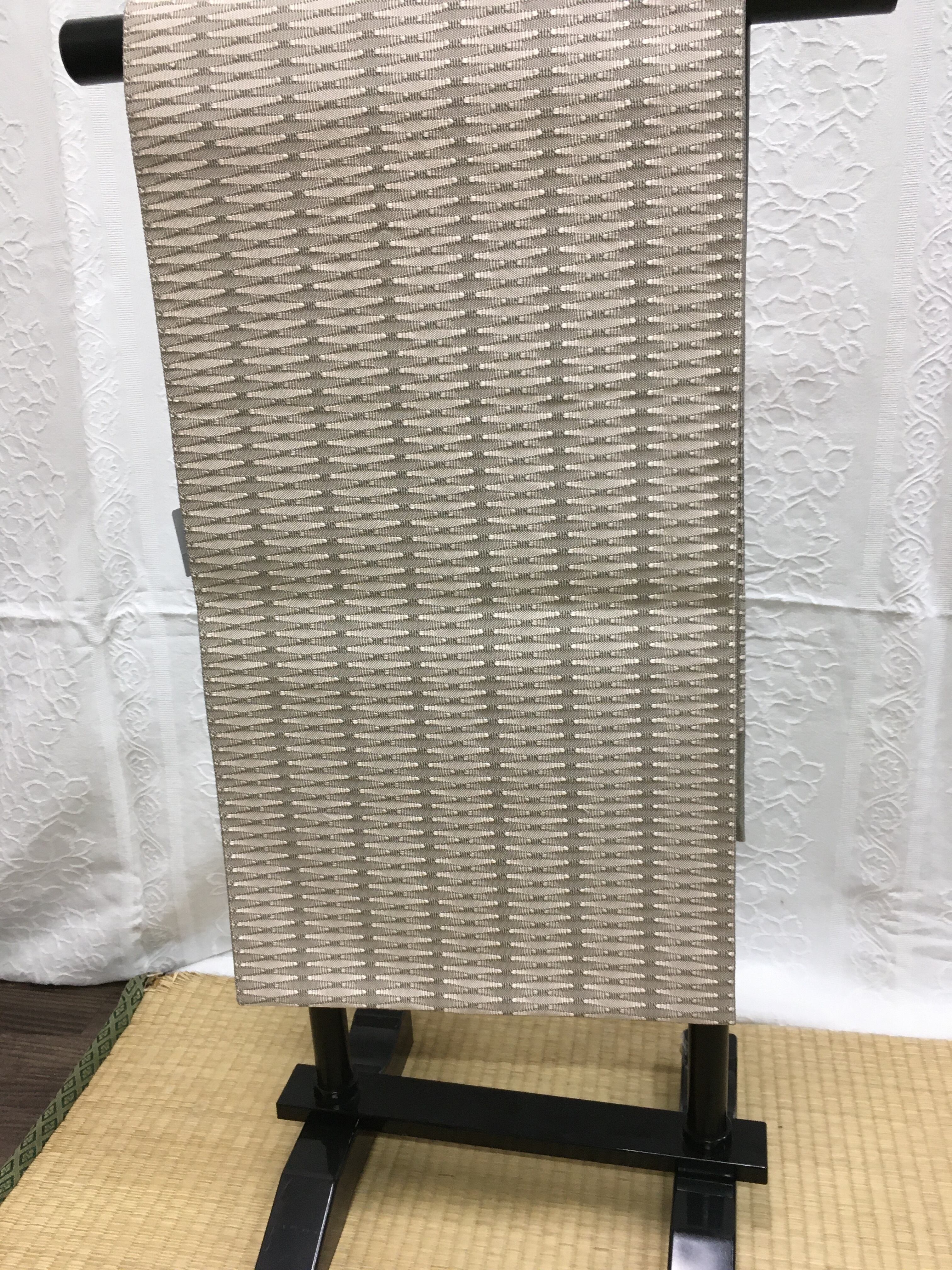 おしゃれ袋帯（ベージュと鼠色の横段の縞）六通