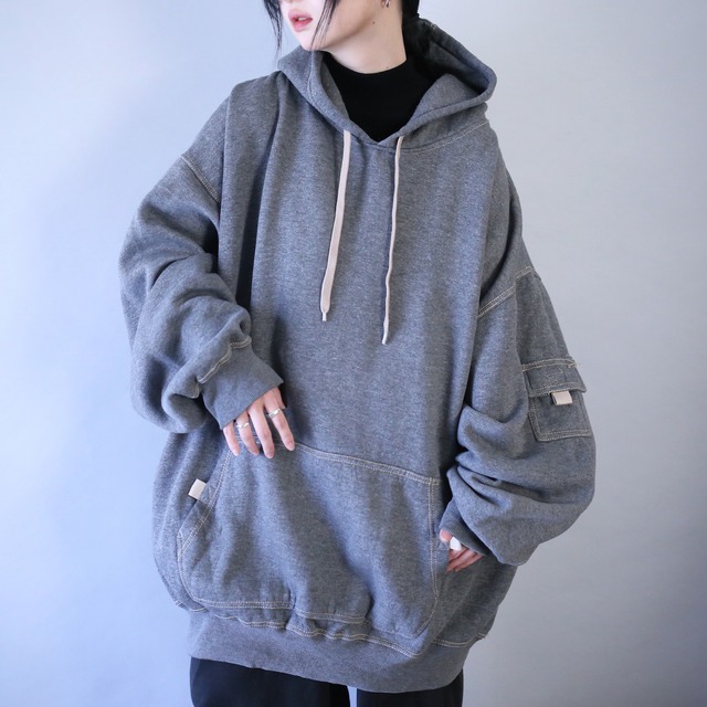 XXXXL super over silhouette stitch work gimmick design sweat parka