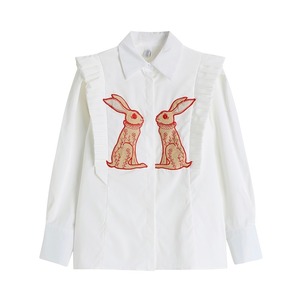 Rabbit embroidery white shirt