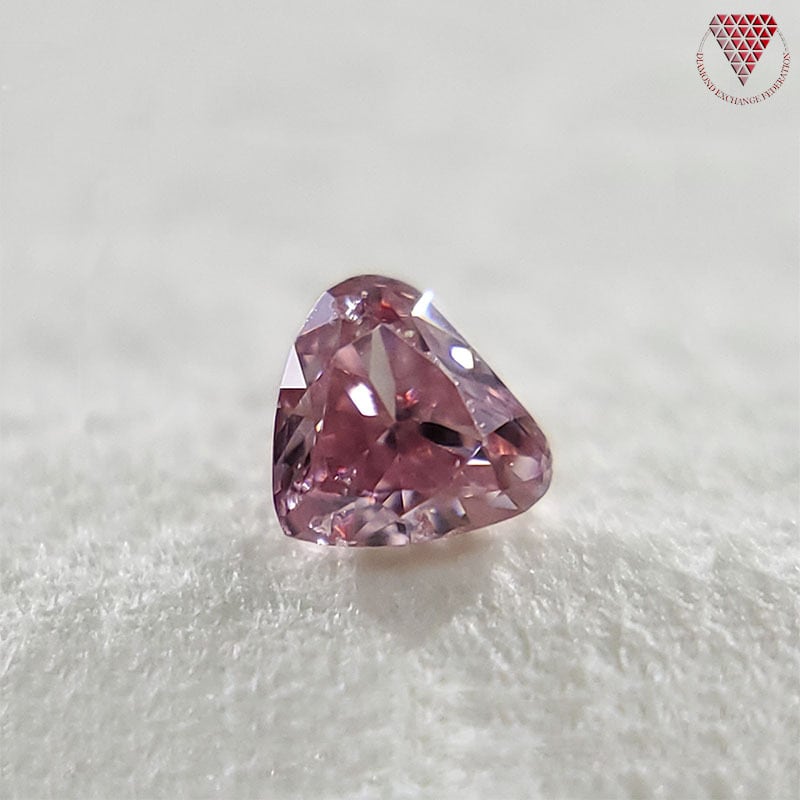 0.028 ct Fancy Intense Pink I1 AGT 天然 ピンク ダイヤモンド モデファイド ハート ブリリアント |  DIAMOND EXCHANGE FEDERATION
