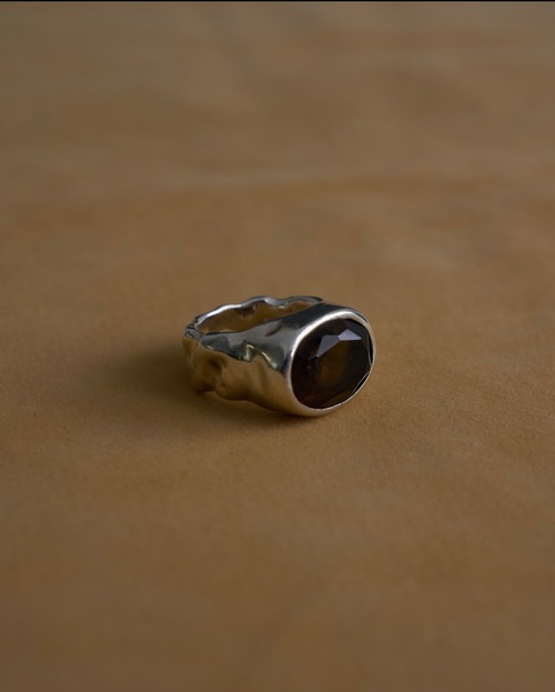 Black suiso ring